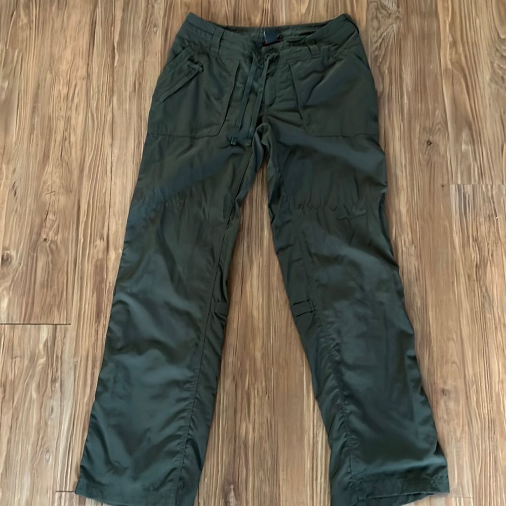 North face hiking pants size 6